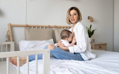 Kojení versus umělá výživa: Výhody, nevýhody a tipy pro nové maminky
